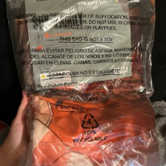 Factory Sealed Unopened Spy X Family Blanket Anya & Yor 46" x 60" Anime - Picture 2 of 2